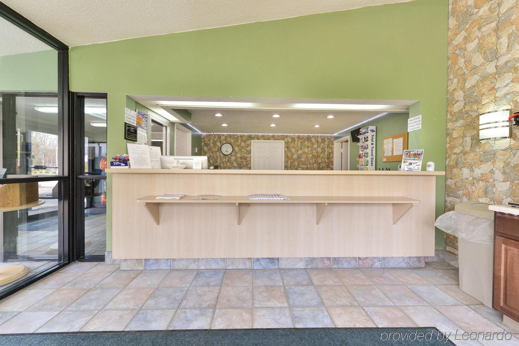 Mentor Home Inn And Suites Interiør billede
